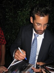 signing photo