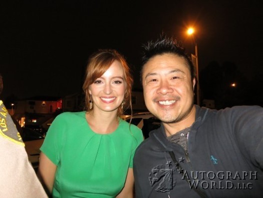Ahna O'Reilly autograph