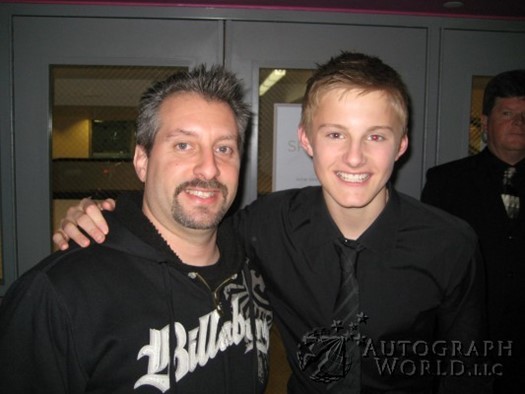 Alexander Ludwig autograph