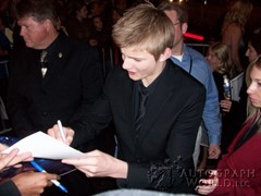 signing photo
