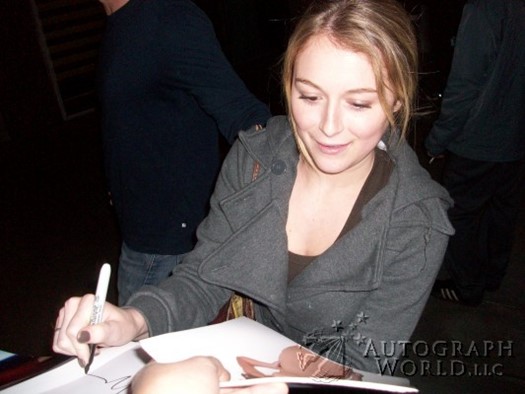 Alexa Vega autograph