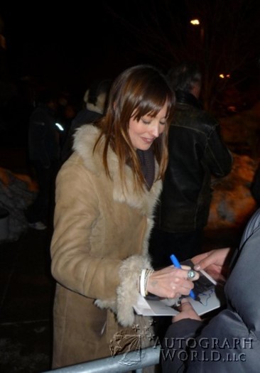 Alexie Gilmore autograph