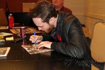 Alex Wayne autograph