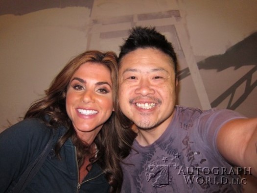 Alison Waite autograph