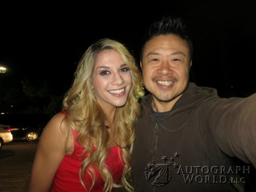 Allison Holker autograph