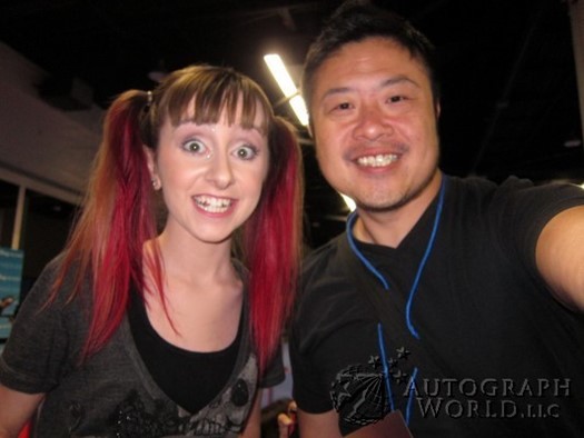 Allisyn Arm autograph