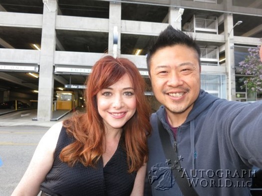 Alyson Hannigan autograph