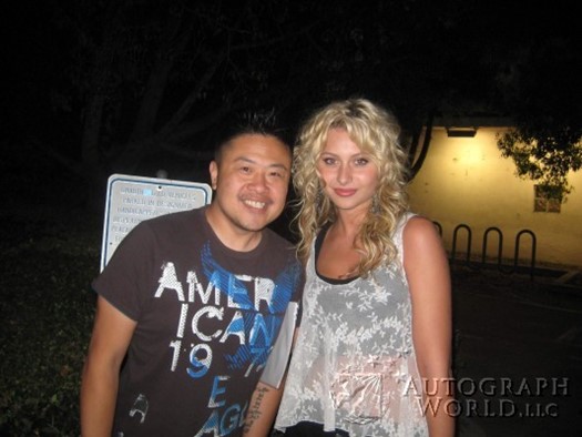 Alyson Michalka autograph