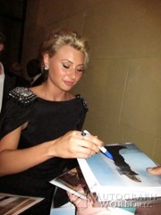 signing photo