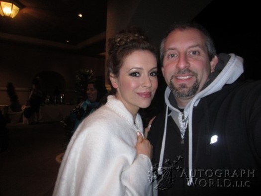Alyssa Milano autograph