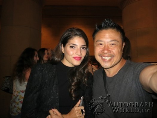 Amanda Setton autograph