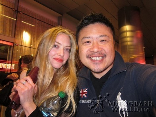 Amanda Seyfried autograph