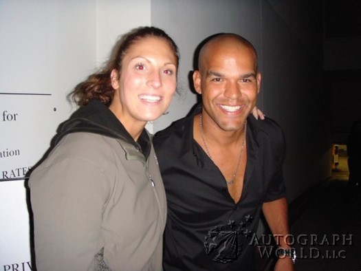 Amaury Nolasco autograph