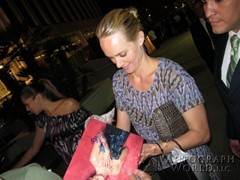 signing photo