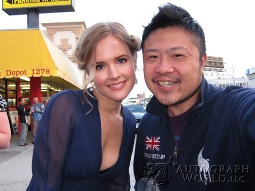 Amelia Jackson-Gray autograph