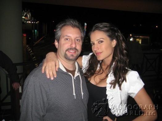 America Olivo autograph