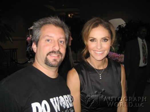 Amy Brenneman autograph
