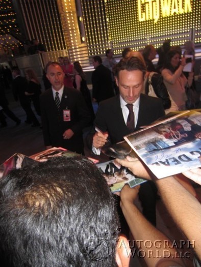 Andrew Lincoln autograph