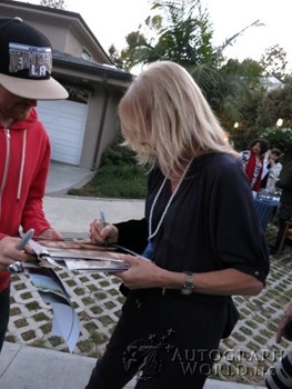 Angie Milliken autograph