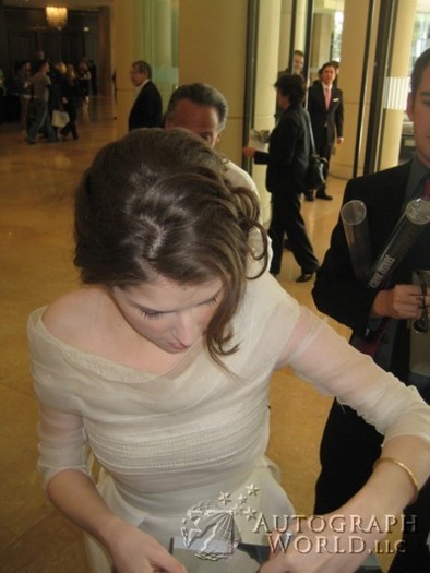 Anna Kendrick autograph