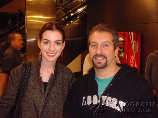 Anne Hathaway autograph