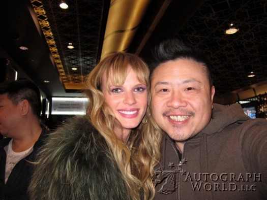 Anne Vyalitsyna autograph