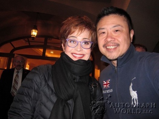 Annie Potts autograph