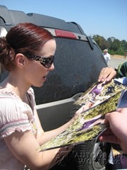 signing photo