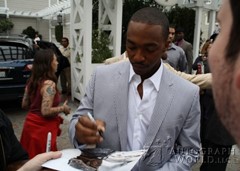 signing photo
