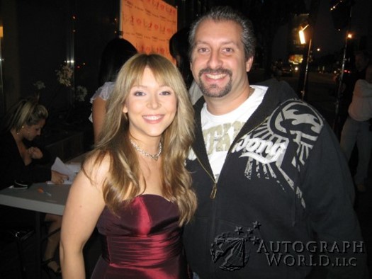 Ashley Peldon autograph