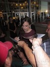Bailee Madison signing proof