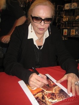 Barbara Bain autograph