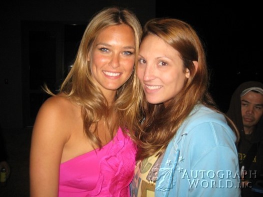 Bar Rafaeli autograph