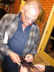 signing photo