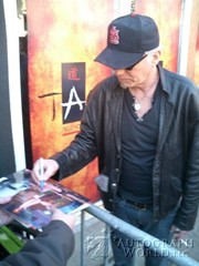 signing photo