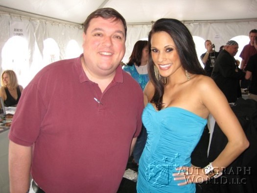 Bonnie-Jill Laflin autograph