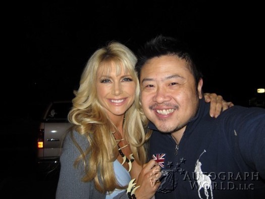 Brande Roderick autograph