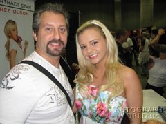signing photo