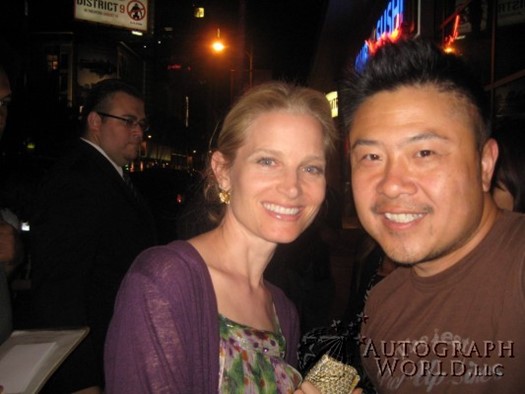 Bridget Fonda autograph