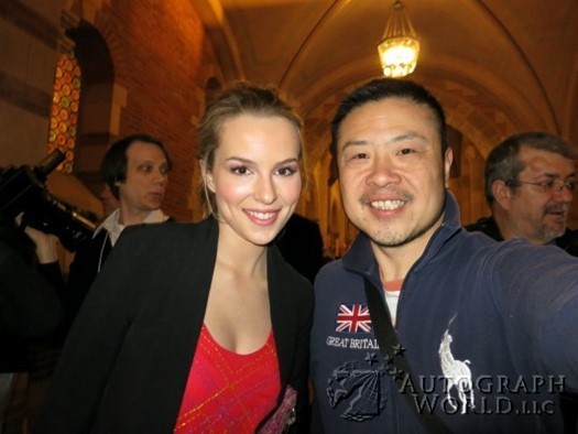 Bridgit Mendler autograph