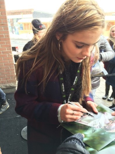 Brighton Sharbino autograph