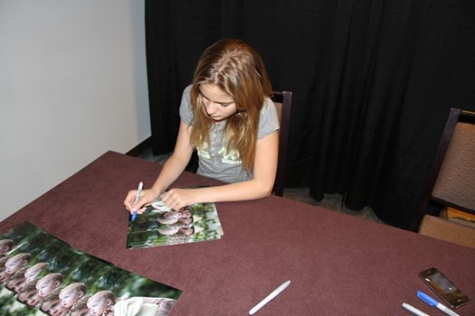 Brighton Sharbino autograph