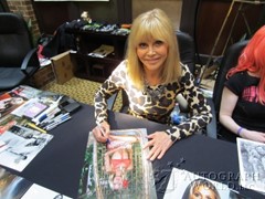 signing photo