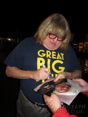 signing photo