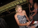 Busy Philipps signing proof
