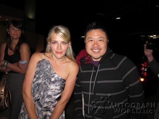 Busy Philipps autograph