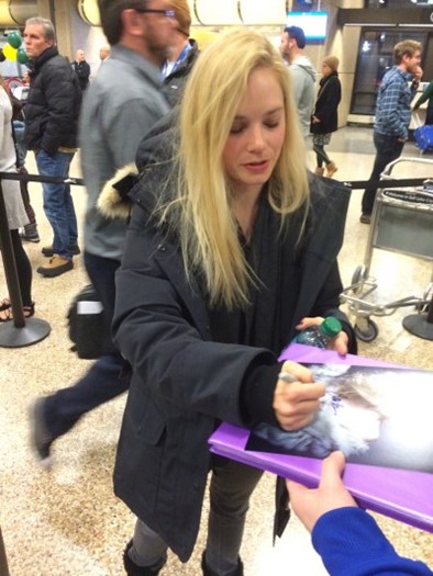 Caitlin Mehner autograph