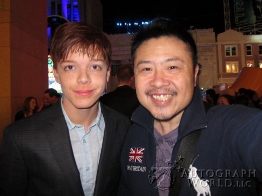 Cameron Monaghan autograph