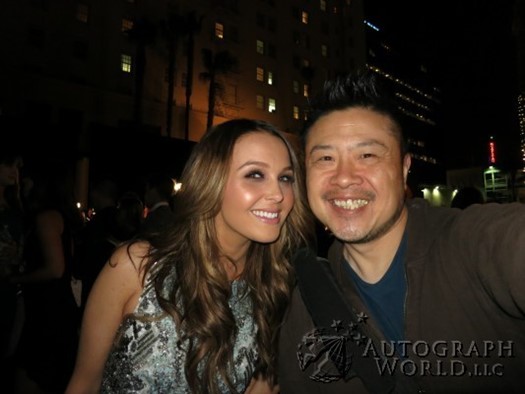 Camilla Luddington autograph