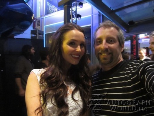 Camilla Luddington autograph